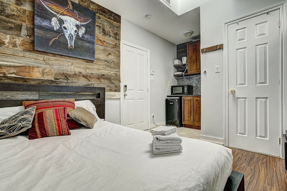 Фото Destination Stays Griffintown Montreal