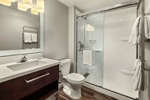 Гостиница TownePlace Suites by Marriott Chicago Lombard в Элмхерсте