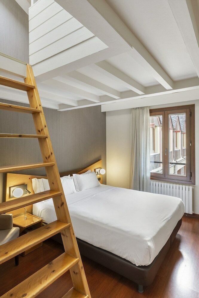 Фото Hotel de l'Isard