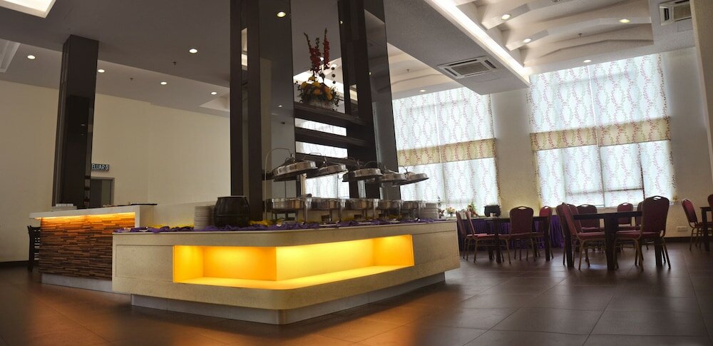 Фото Seemsoon Hotel