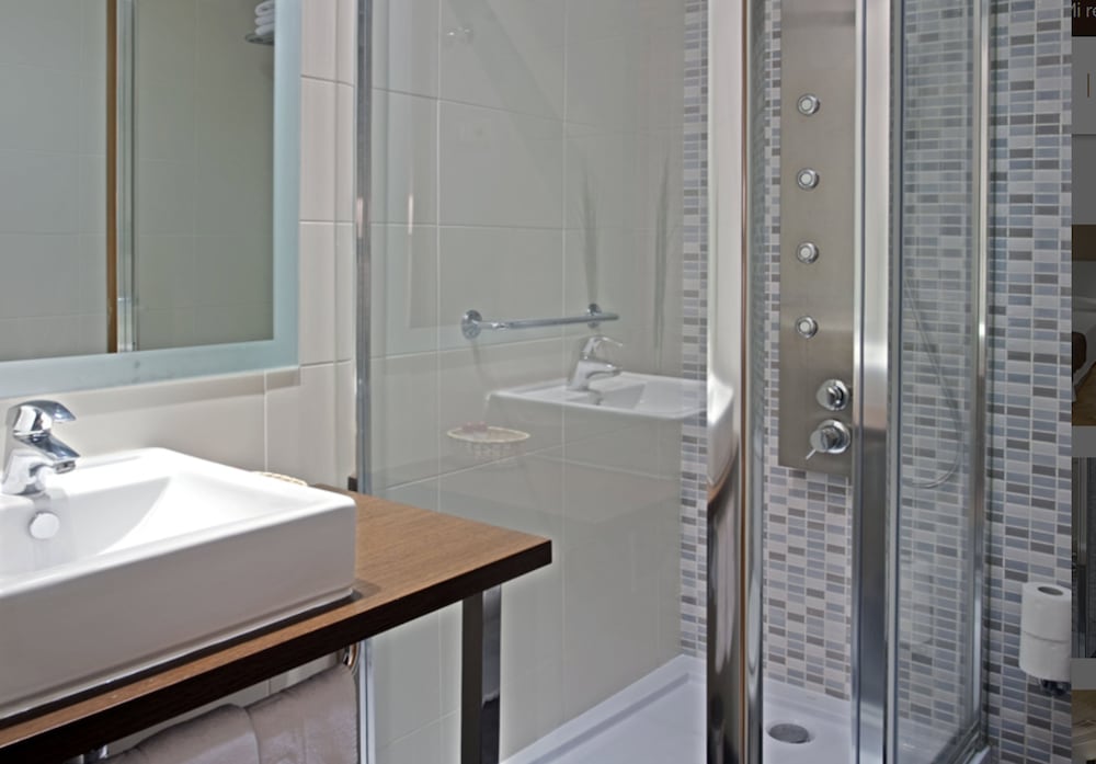 Фото Hostal Carlos III