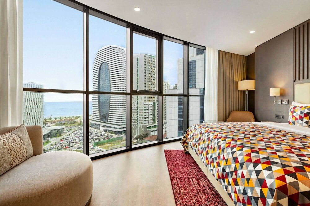 Фото 177290824316