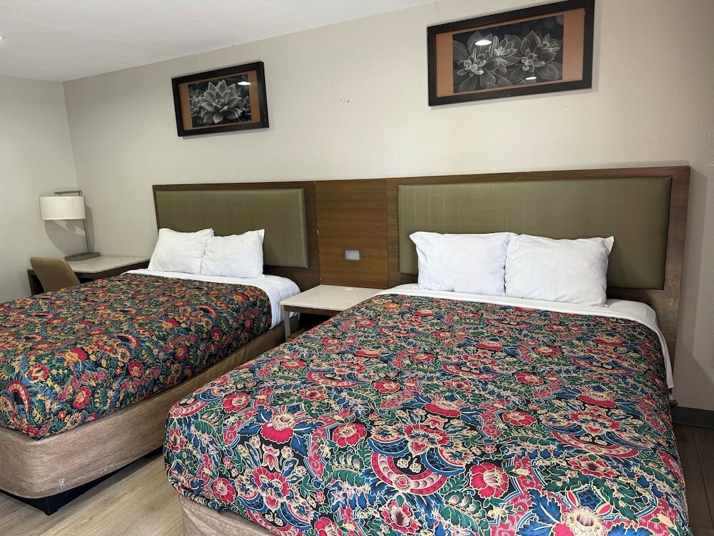 Фото Big 7 Motel