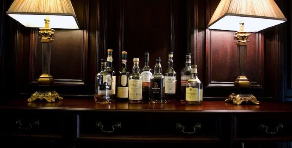 Фото Parliament House Hotel