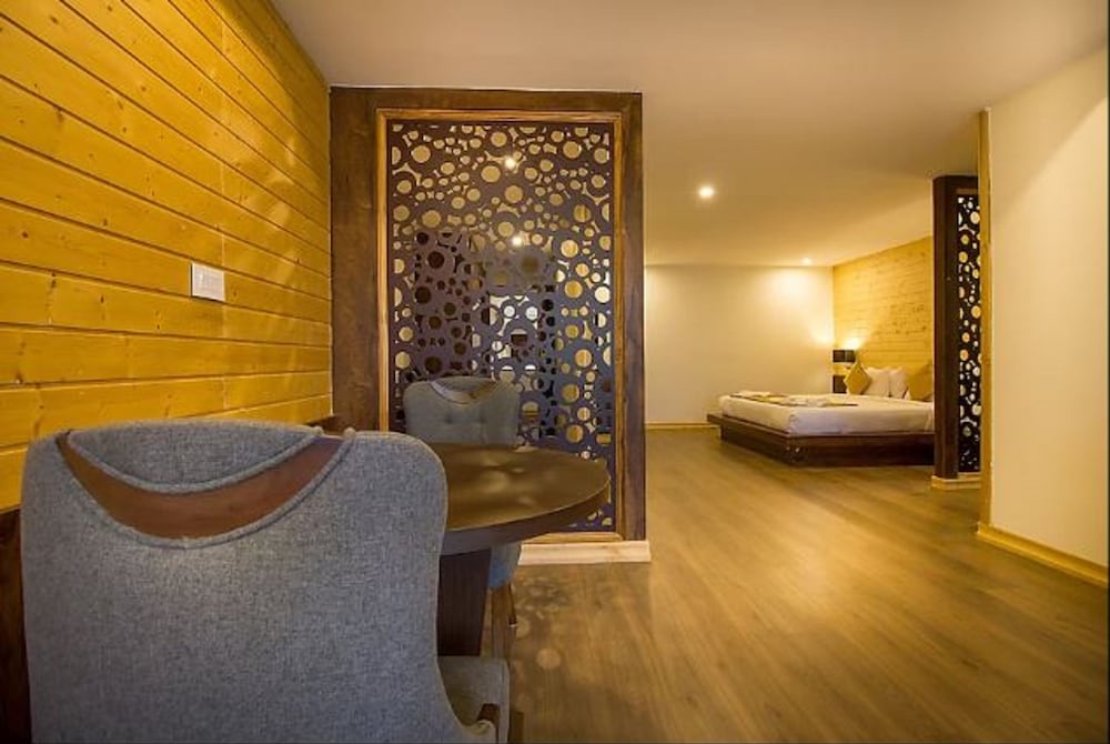 Фото Отель Jain Group Sanderling Resort & Spa