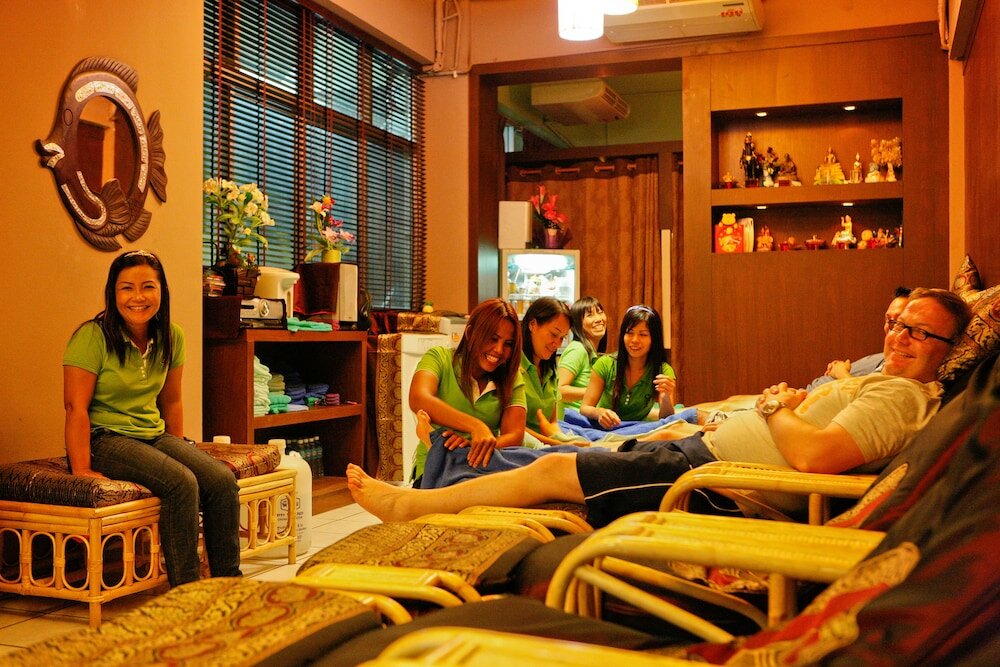 Фото Inn House Hotel