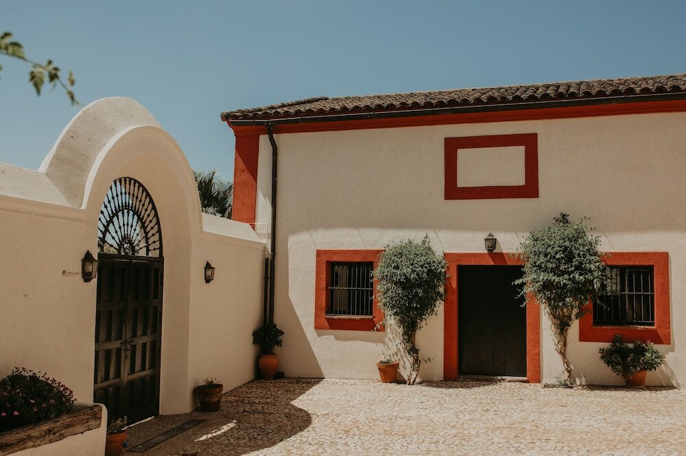 Фото Hotel Posada de Valdezufre