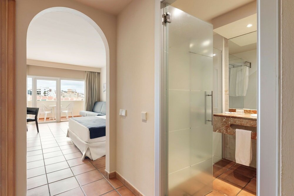 Фото Hotel Best Jacaranda