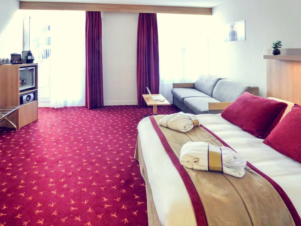 Фото Hôtel Mercure Abbeville Centre Porte de La Baie de Somme