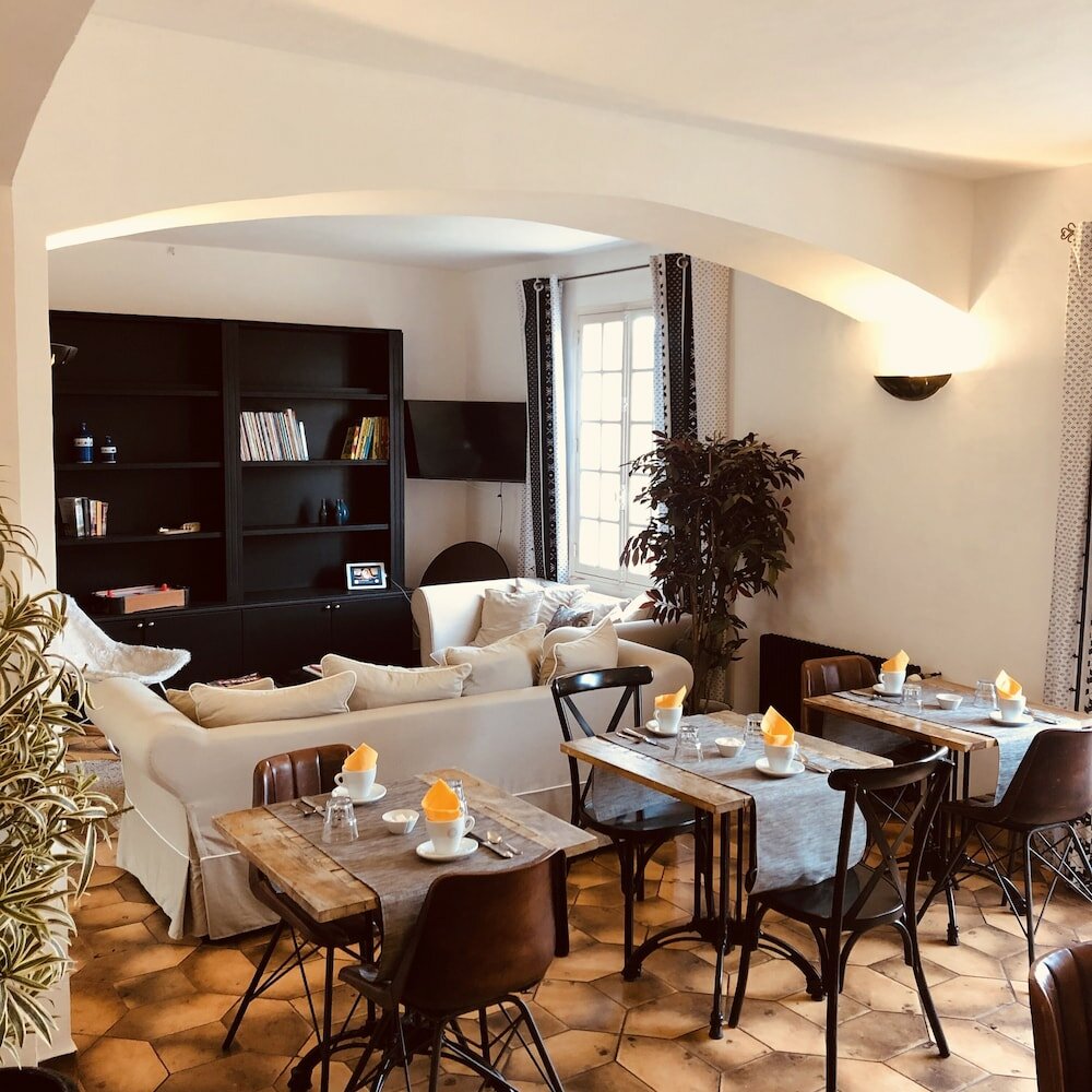 Фото Le Jas Neuf