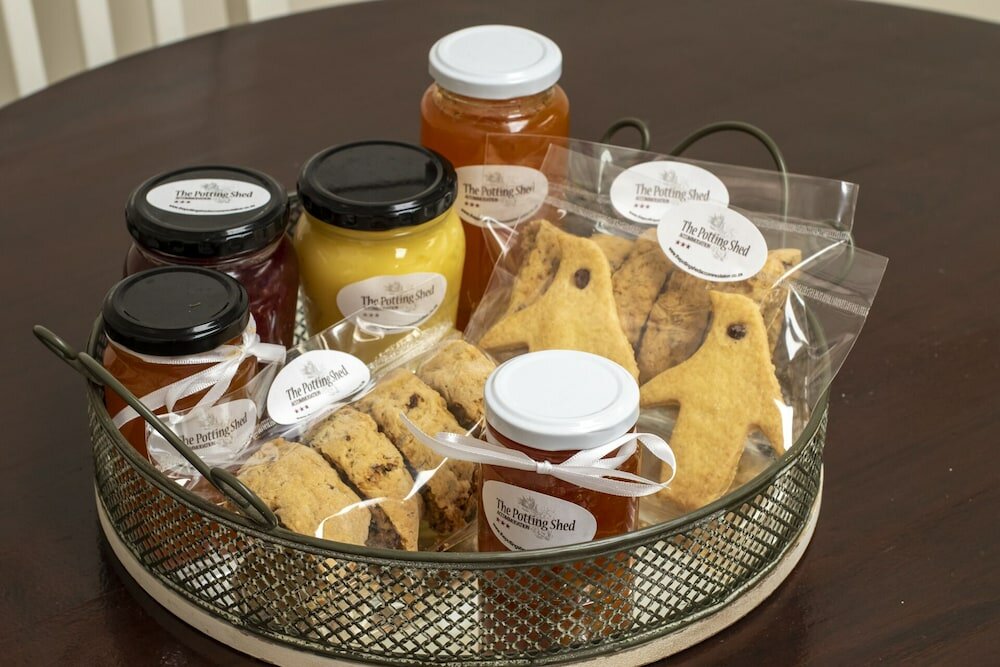 Фото The Potting Shed Guest House