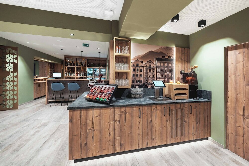 Фото Binders Budget City Mountain Hotel