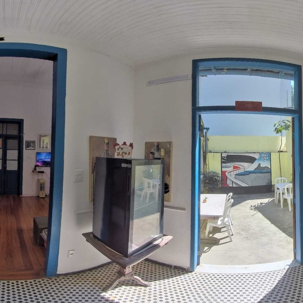 Фото Brasileranza Hostel