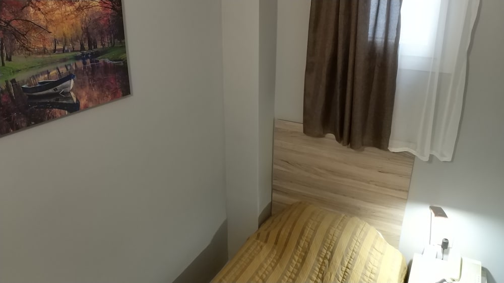 Фото Ambrosia Suites