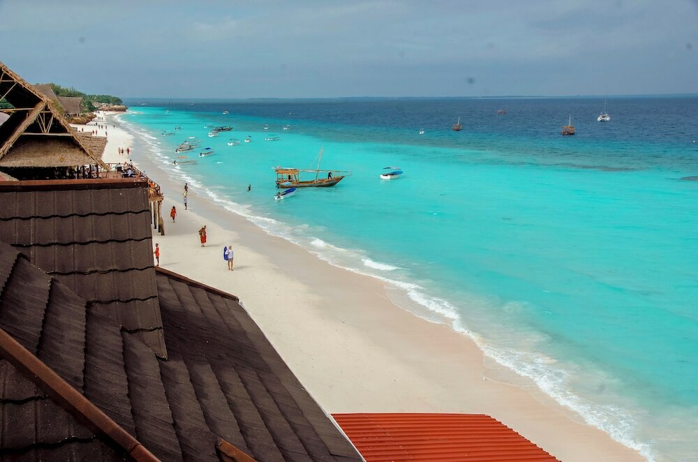 Фото Langi Langi Beach Bungalows