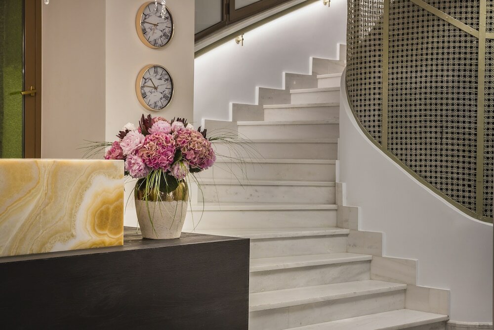 Фото Royalty Hotel Athens