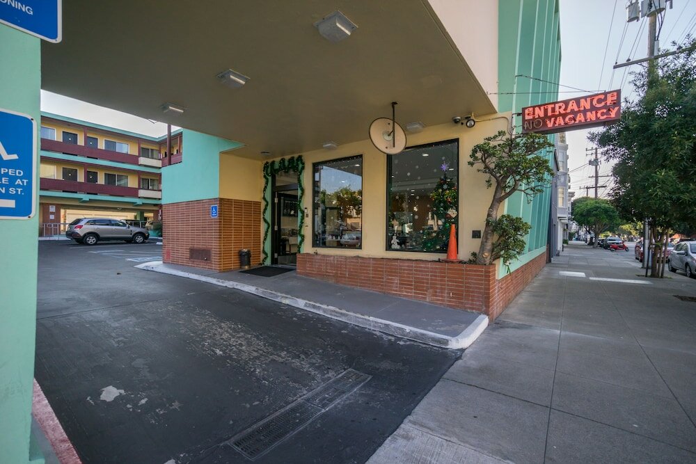 Фото Motel Capri