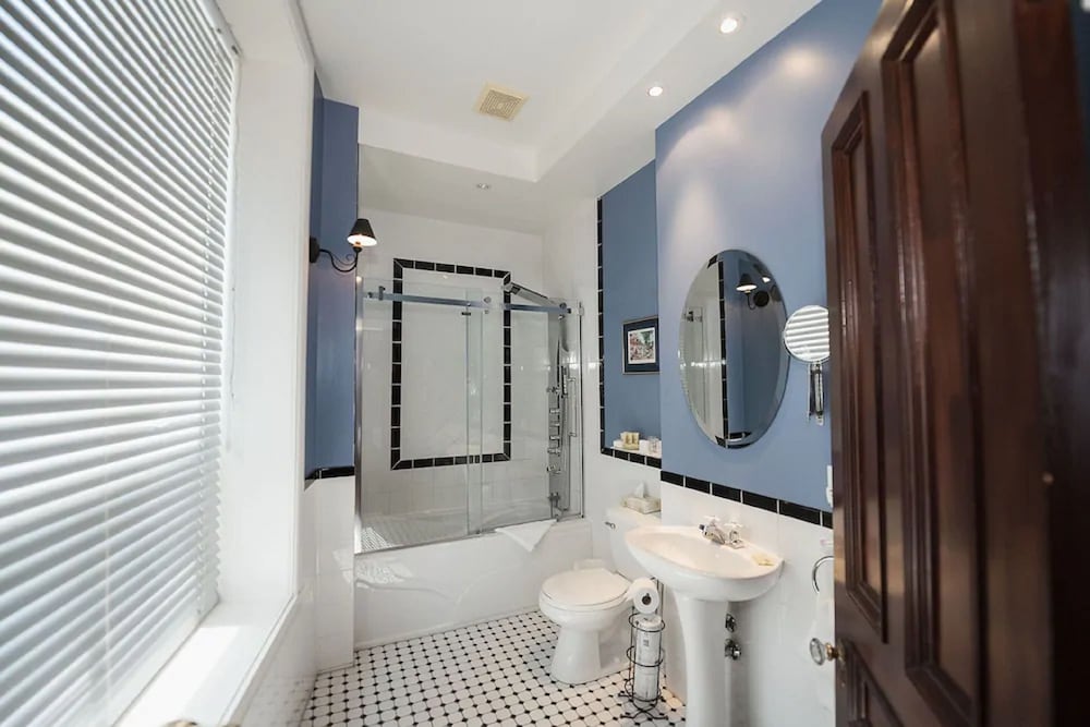 Фото Hotel Manoir Sherbrooke