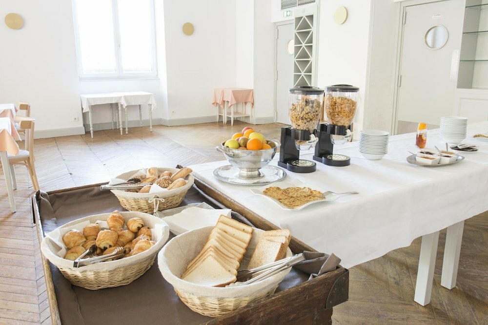 Фото Hôtel d'Angleterre