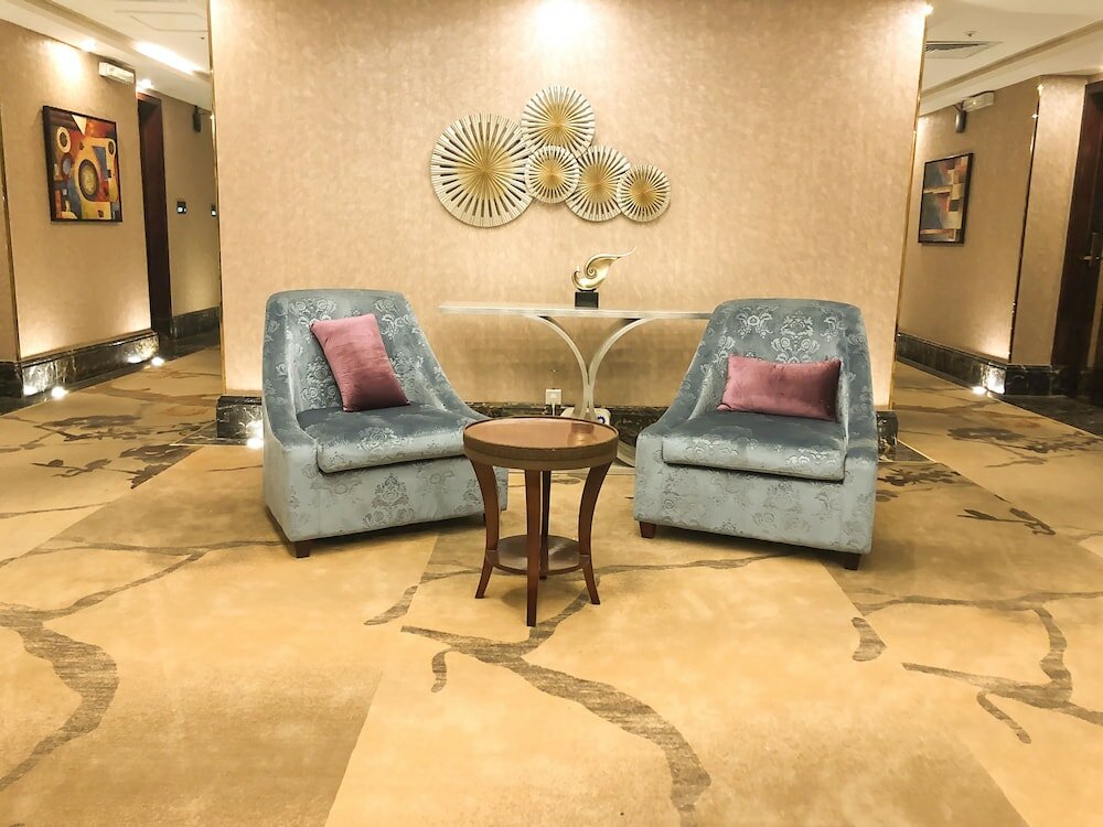 Фото Holiday Gulf Hotel