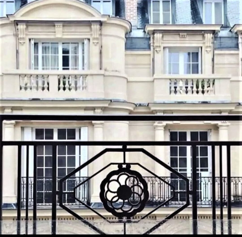 Фото Sofitel Paris Arc de Triomphe Hotel