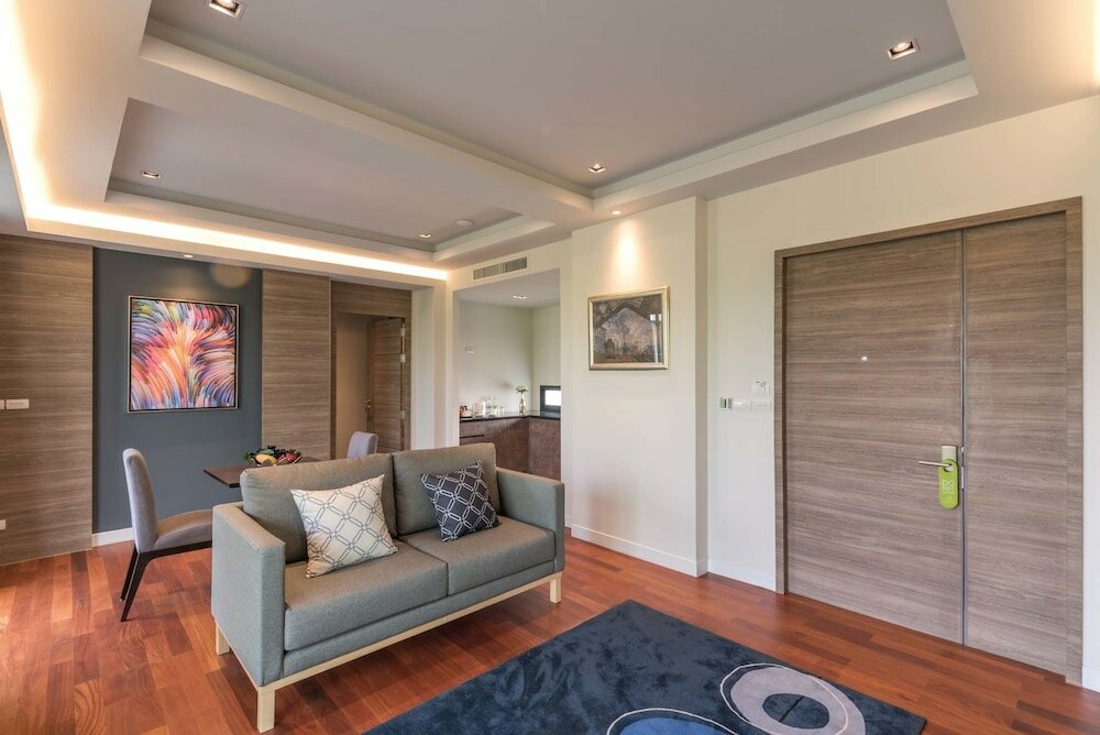 Фото Green Ville Laguna Hotel