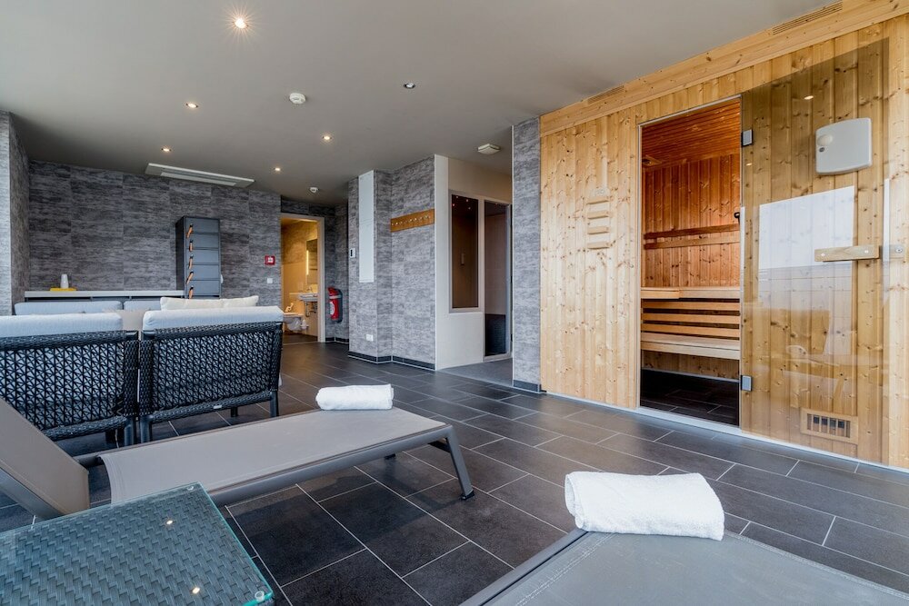 Фото Bacchus Hotel