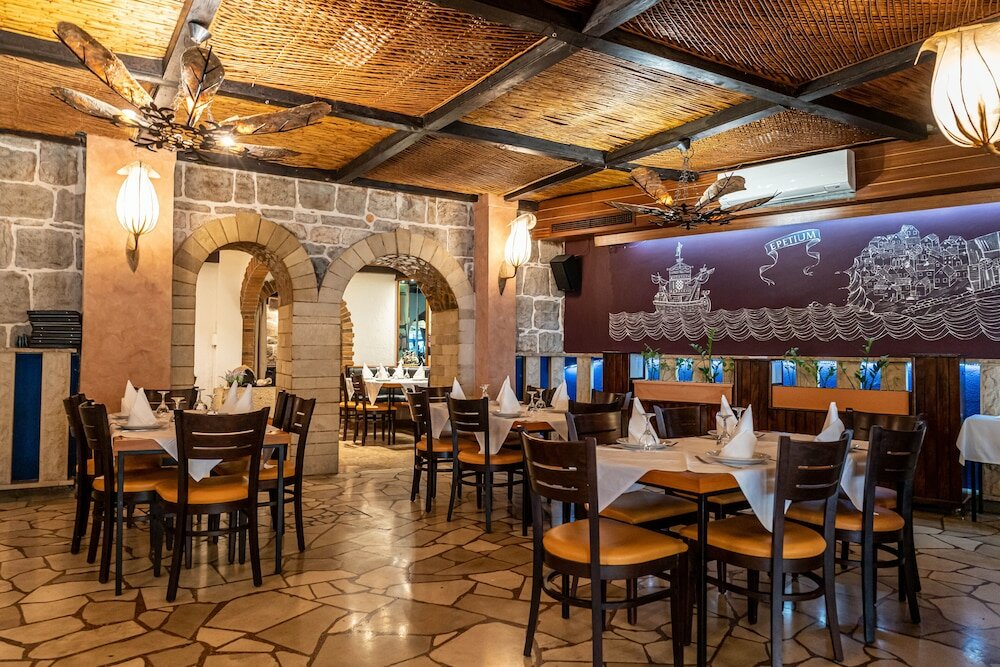 Фото Pansion Epetium