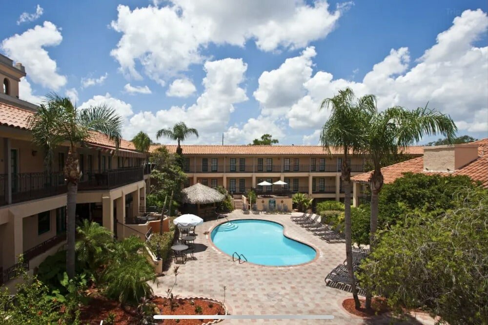 Фото Red Roof Inn Plus+ & Suites Tampa