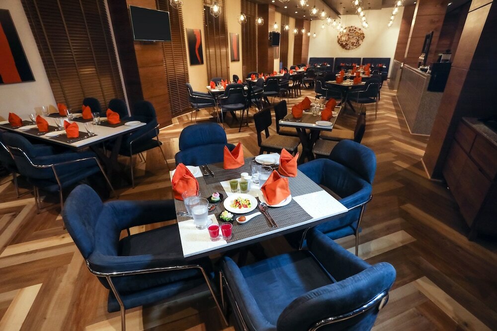 Фото Four Points by Sheraton Chennai Omr