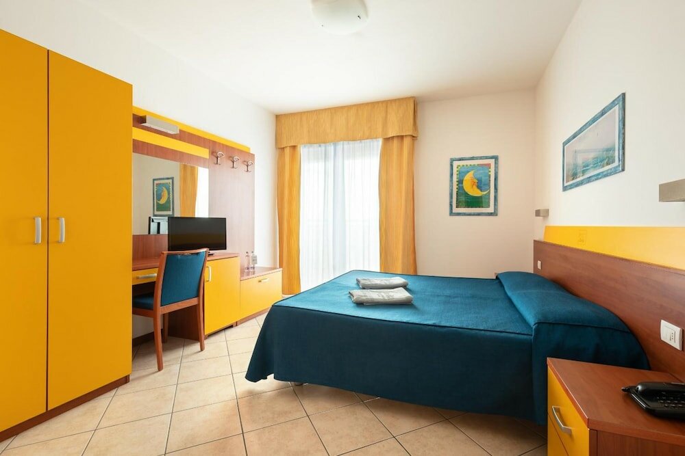 Фото Aparthotel Sheila