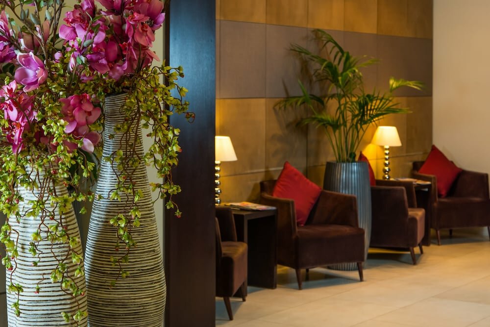 Фото Park City Grand Plaza Kensington