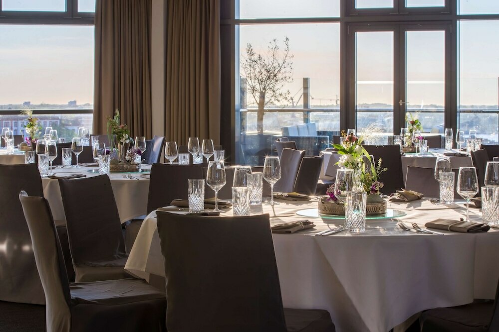 Фото Radisson Blu Hotel, Rostock