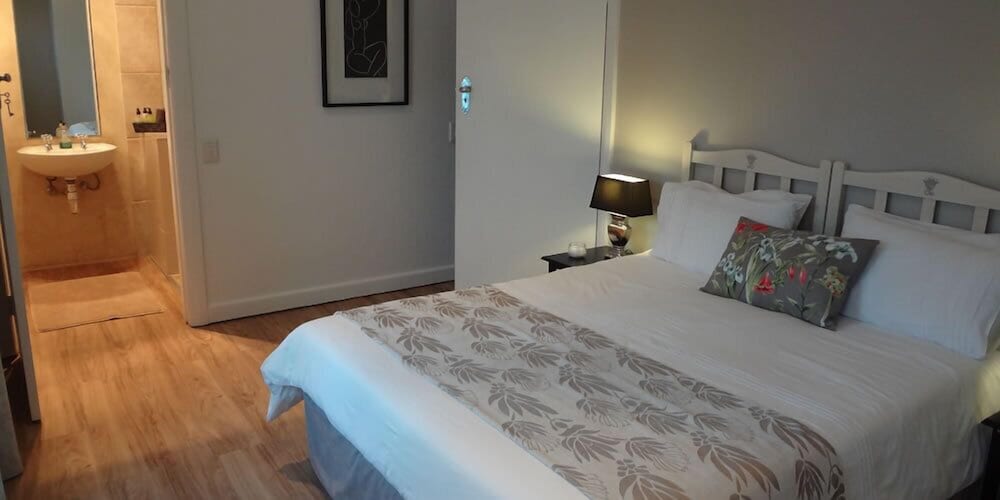 Фото Walker Bay Manor