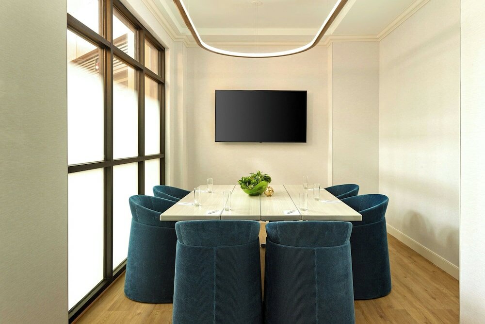 Фото Renaissance Charlotte SouthPark