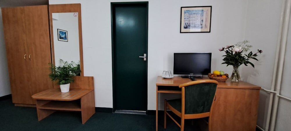 Фото Hotel Legie