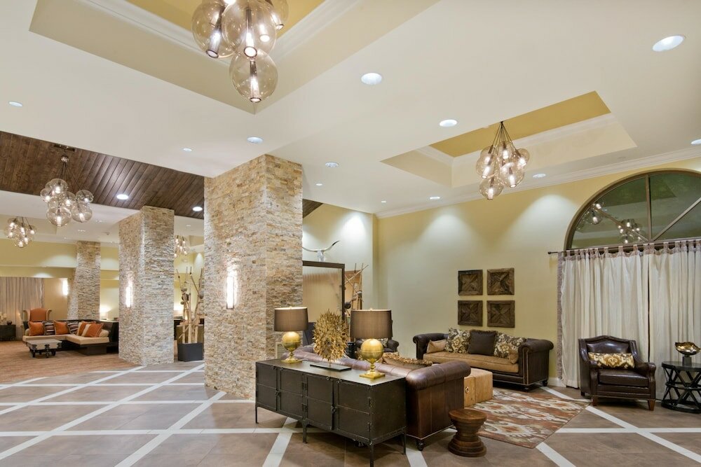 Фото Crowne Plaza Albuquerque