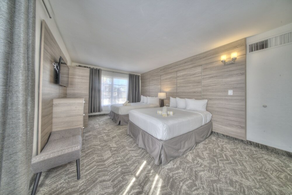 Фото Riverside Apartments by The Beach