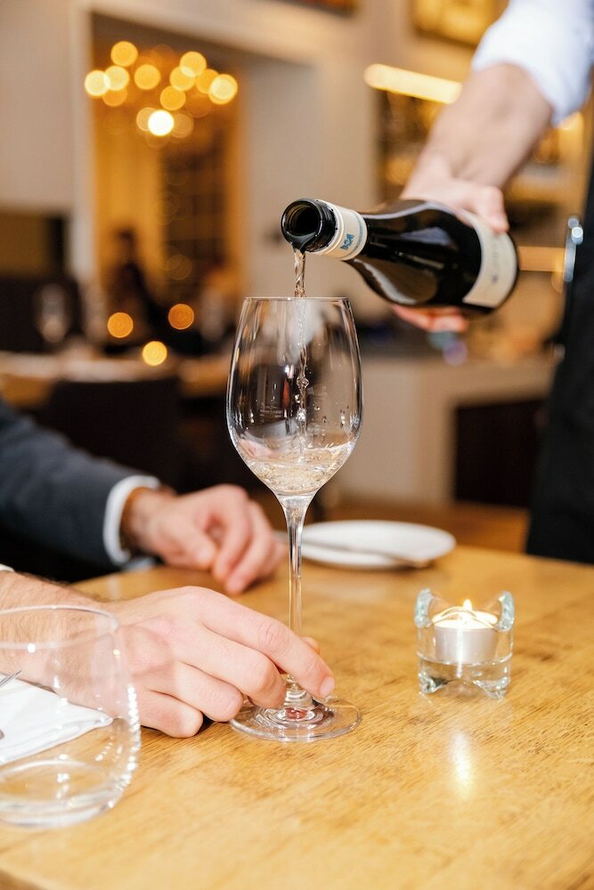 Фото Ambassade Hotel