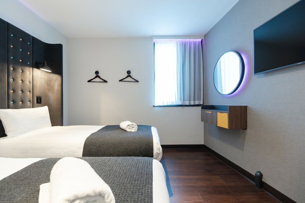 Фото Point A Hotel London Liverpool Street