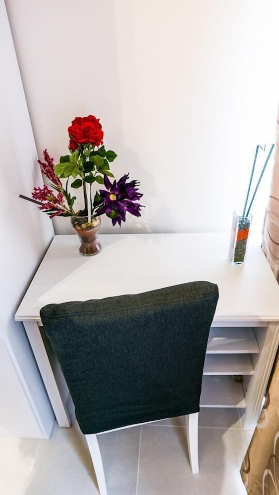 Фото Guest House Mr Brown