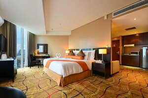 Acacia Hotel Manila (National Capital Region, City of Muntinlupa), hotel