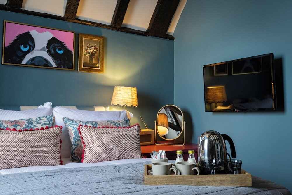 Фото The White Hart Hotel