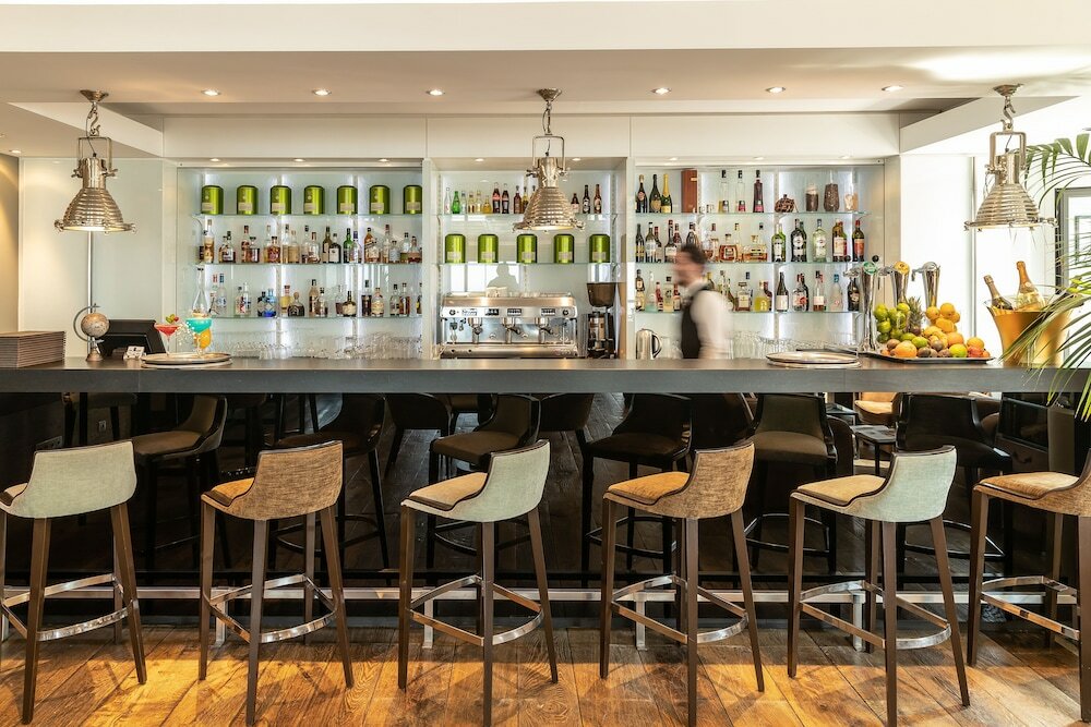 Фото Hôtel Le Nouveau Monde