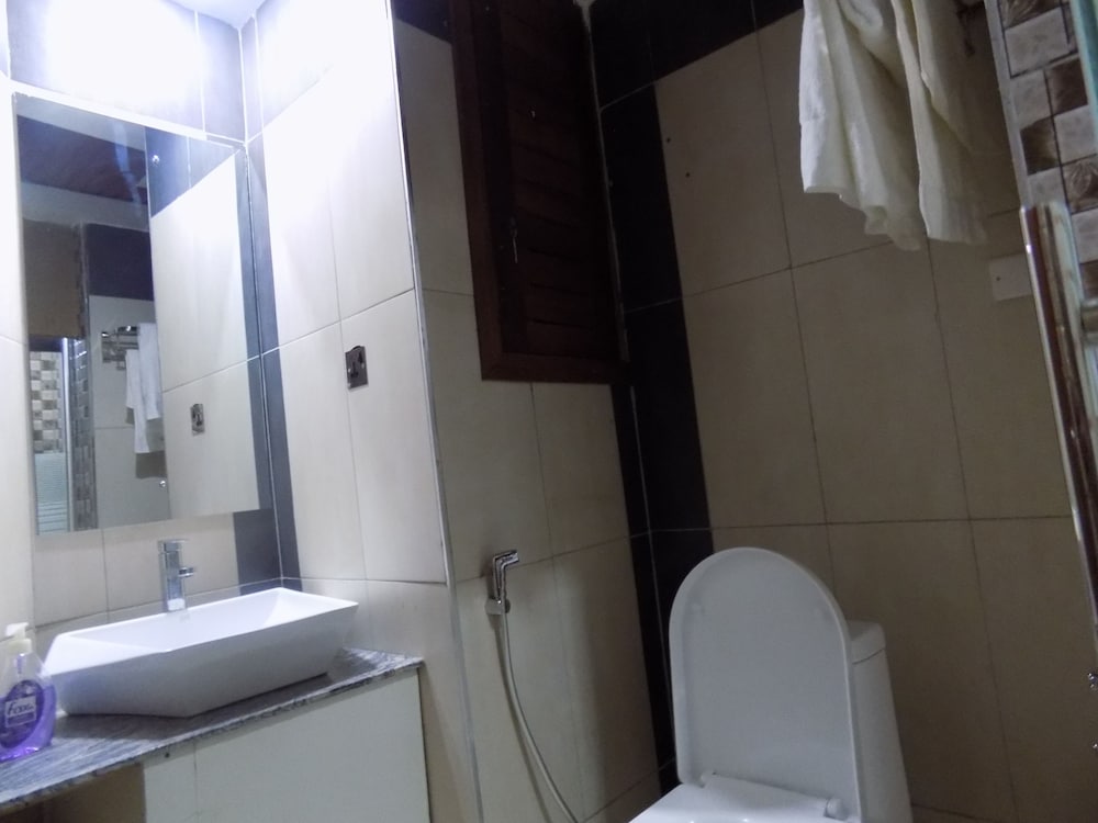 Фото Freedom City Hotel