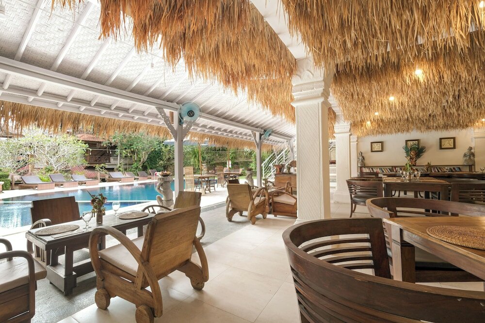 Фото Artini Cottages 1