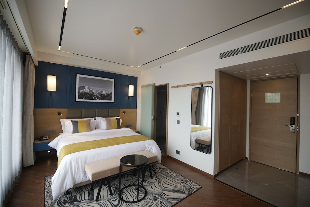 Фото Ramada Encore by Wyndham Siliguri Sevoke Road