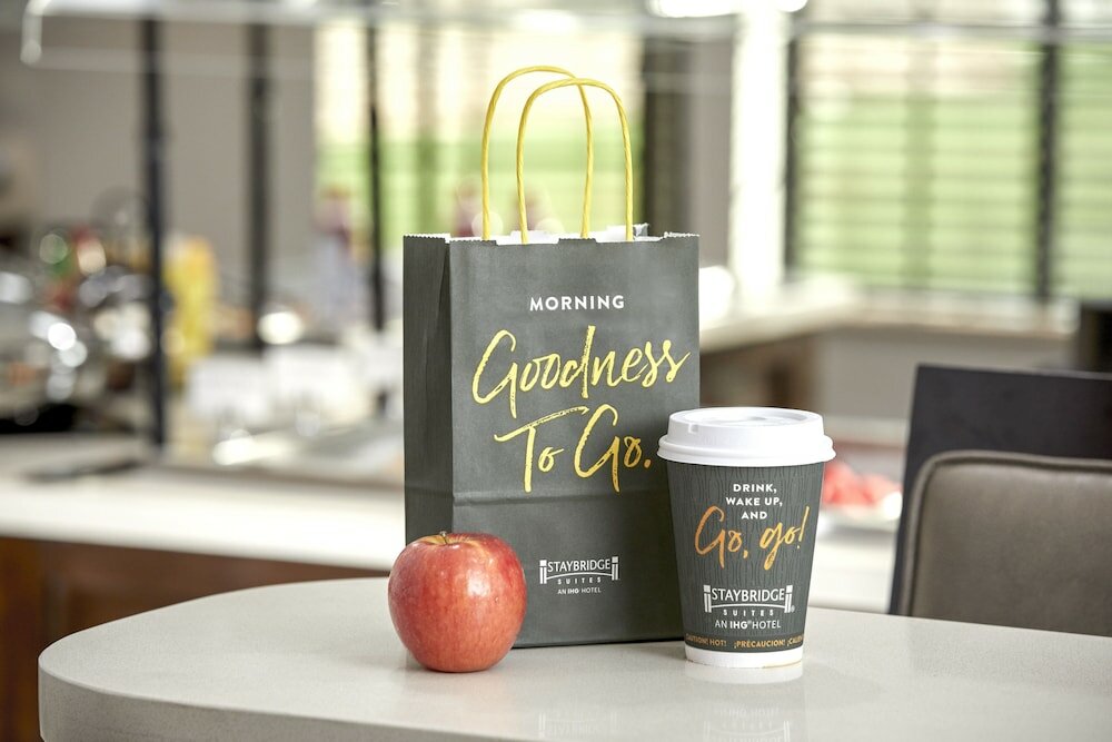 Фото Staybridge Suites Miami International Airport, an Ihg Hotel