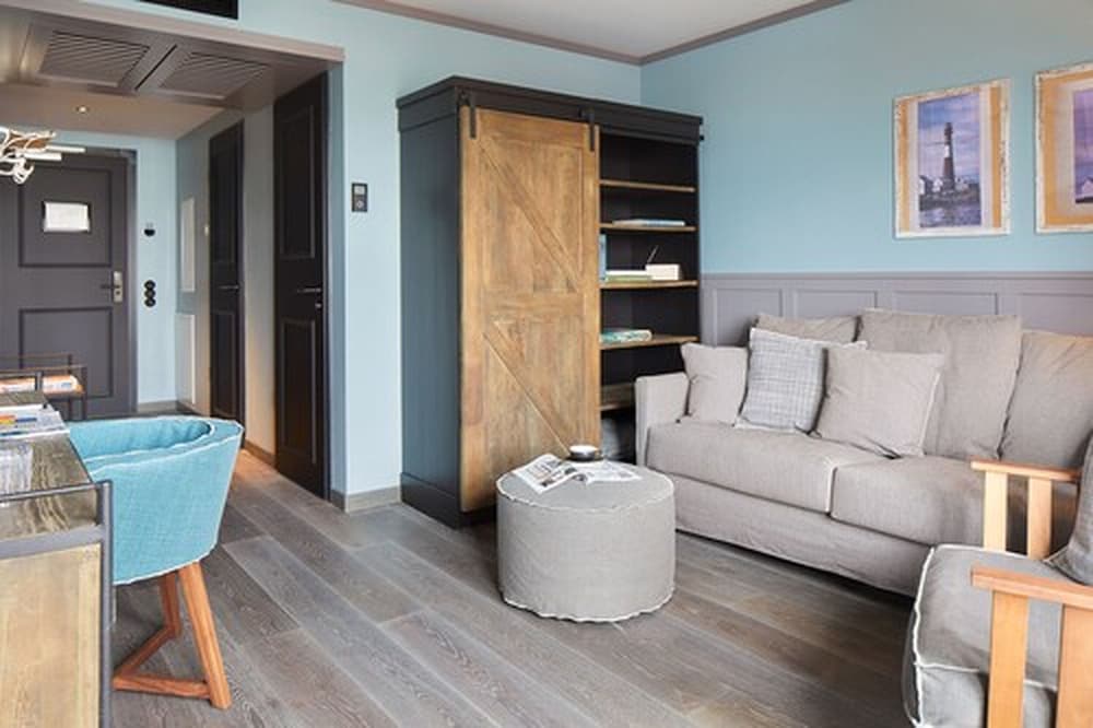 Фото Lighthouse Hotel & SPA