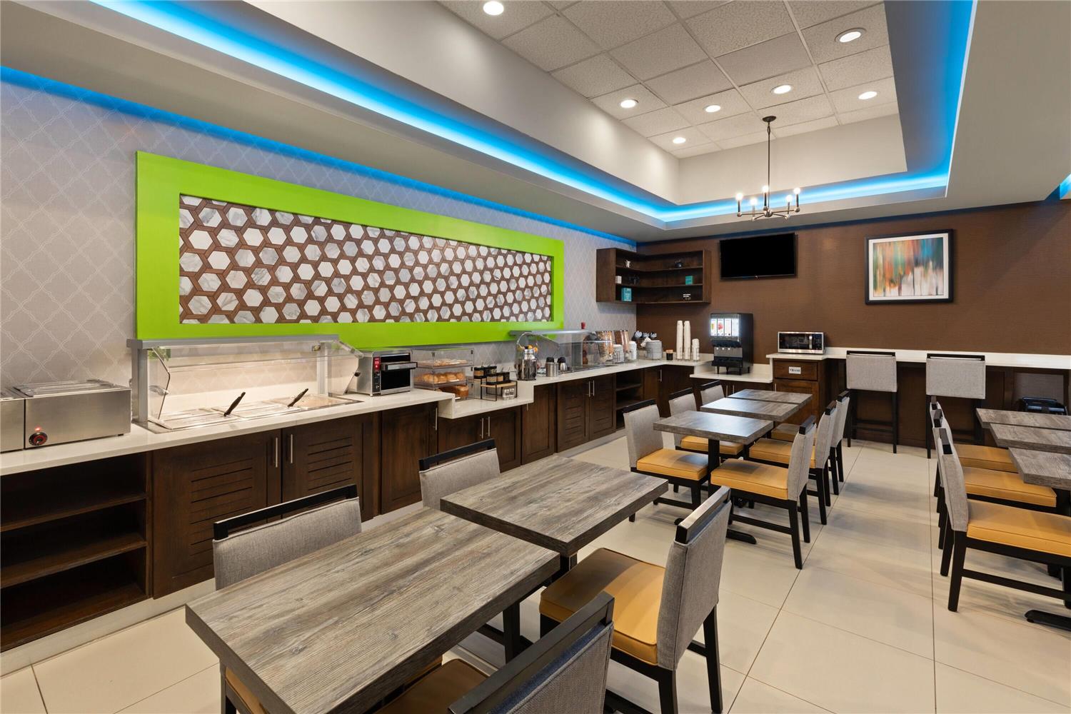 Фото Ramada by Wyndham El Paso